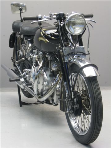 Vincent-1953-rapide-HV-5