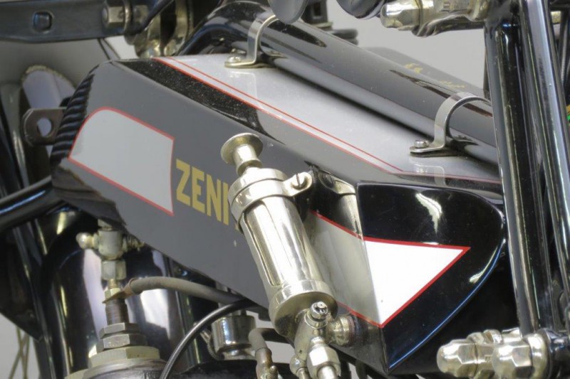 Zenith-1912-twin-2603-7