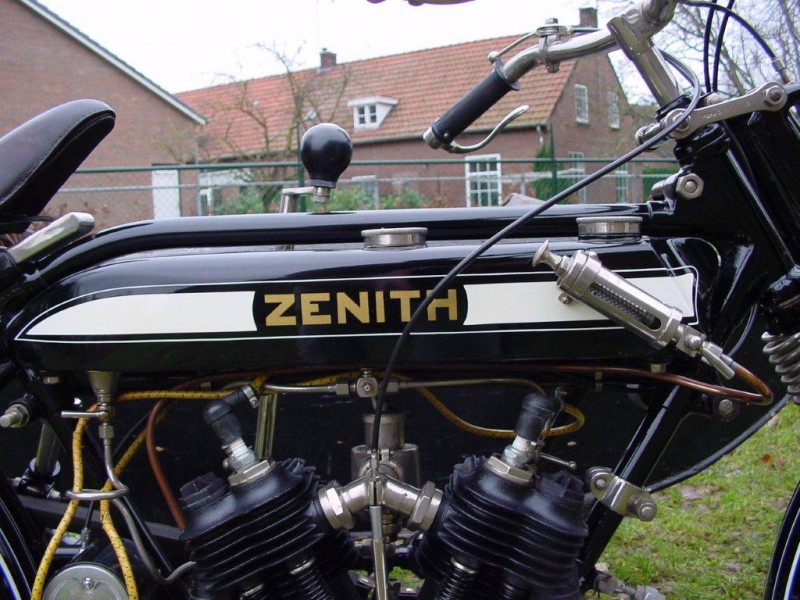 Zenith-1918-au-6
