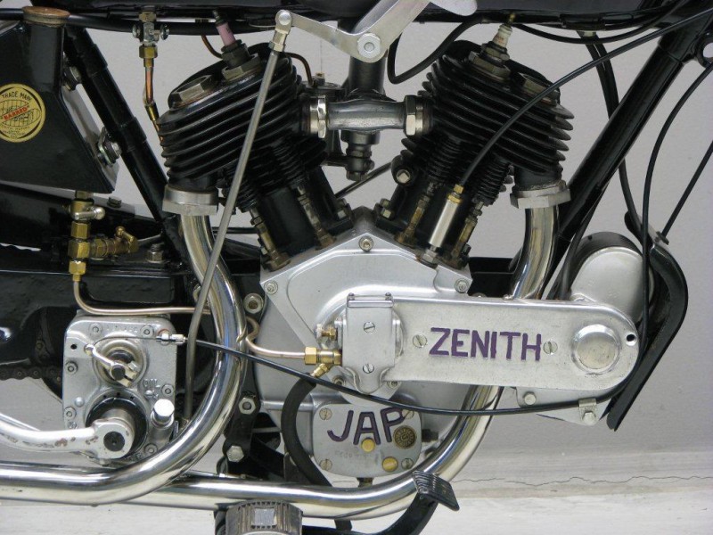 Zenith-1930-750-BB-3