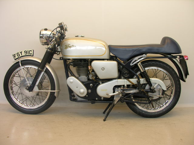 velocette-1965-Thruxton-2