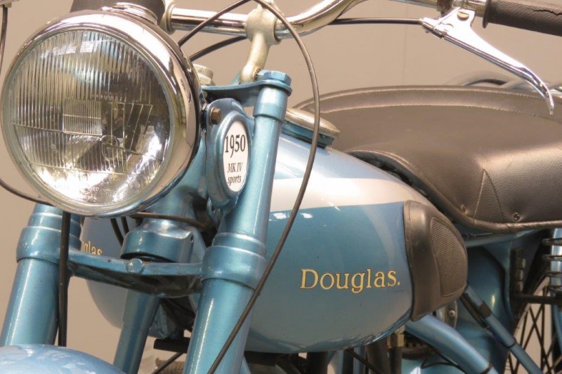 Douglas-1950-MKIV-2706-7