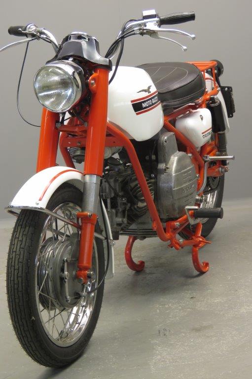 Moto Guzzi-1971-Falcone-2708-5