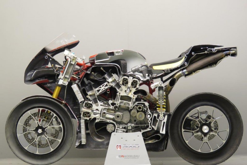 Ducati-2004-999S-2801-4