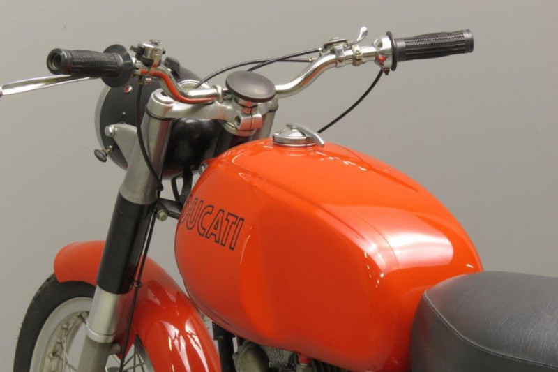 Ducati-1967-250-2811-7