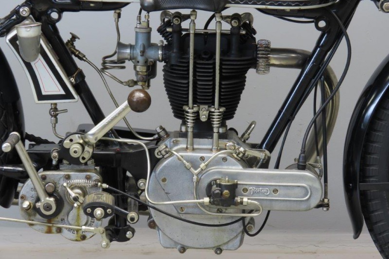 Norton-1926-M18-2905-2