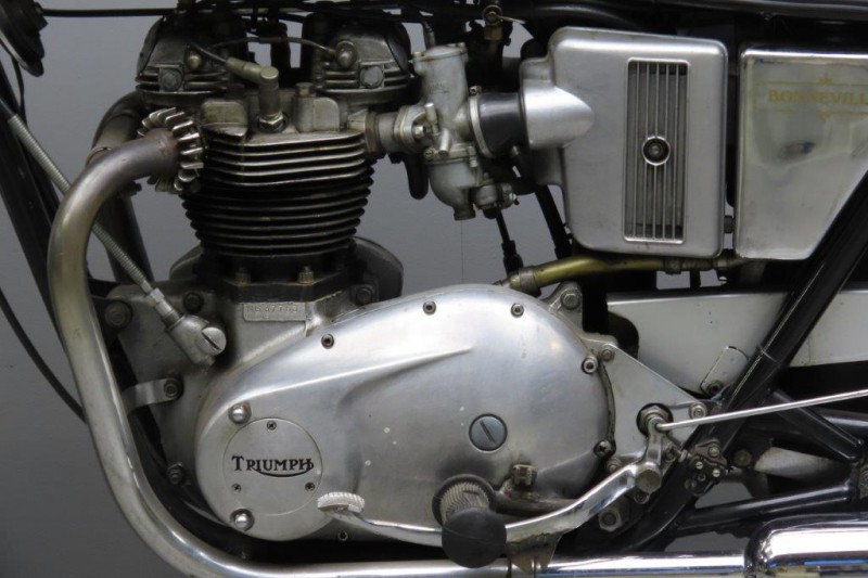 Triumph-1974-T120-2911-3