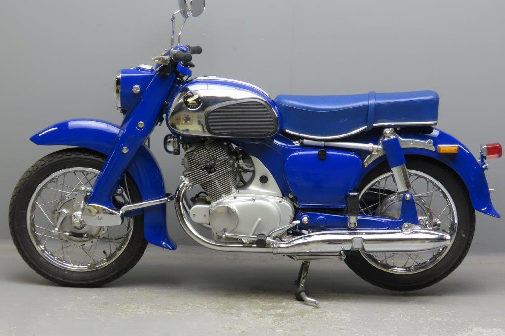 Honda-1964-Dream-2912-6