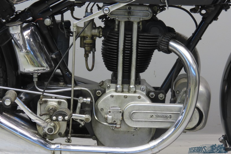 Norton-1930-M20-3107-2