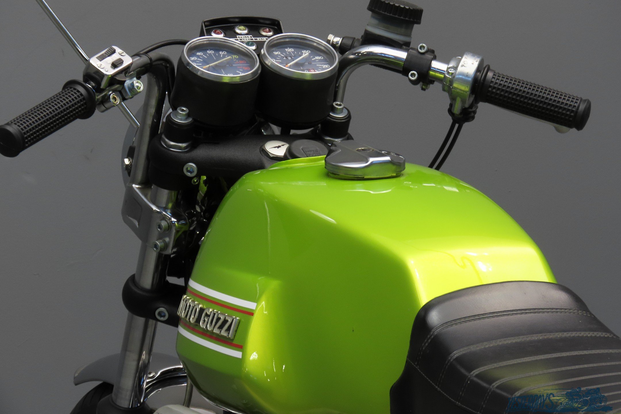 Moto Guzzi-1973-3108-7