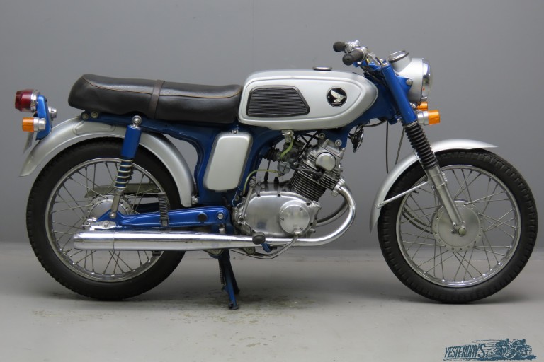 Honda-1967-125SS-3112-1 - Yesterdays