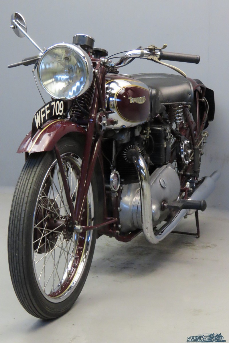 Triump 1938 2206 (2)