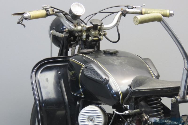 Moto Guzzi 1952 Superalce 2210 (1)