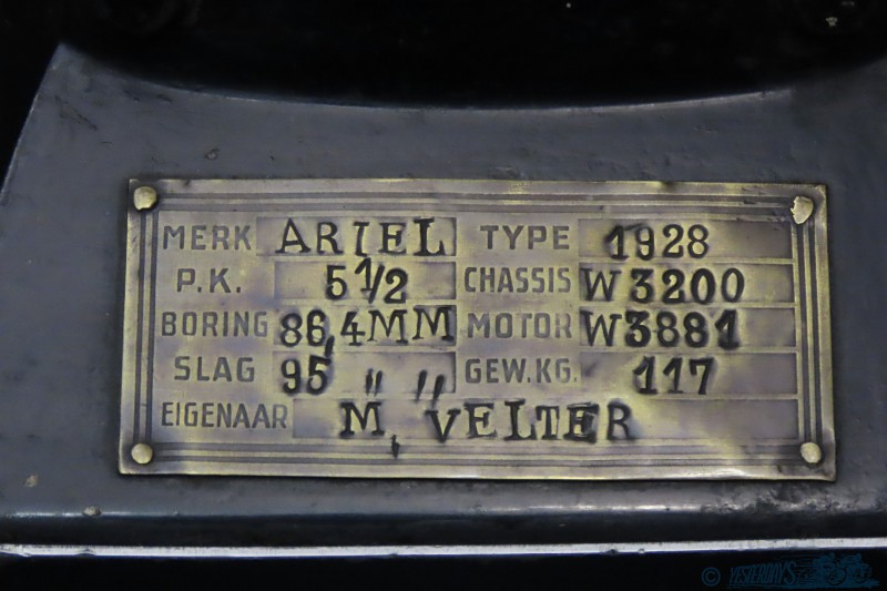 Ariel 1928 Model B 2302 (2)