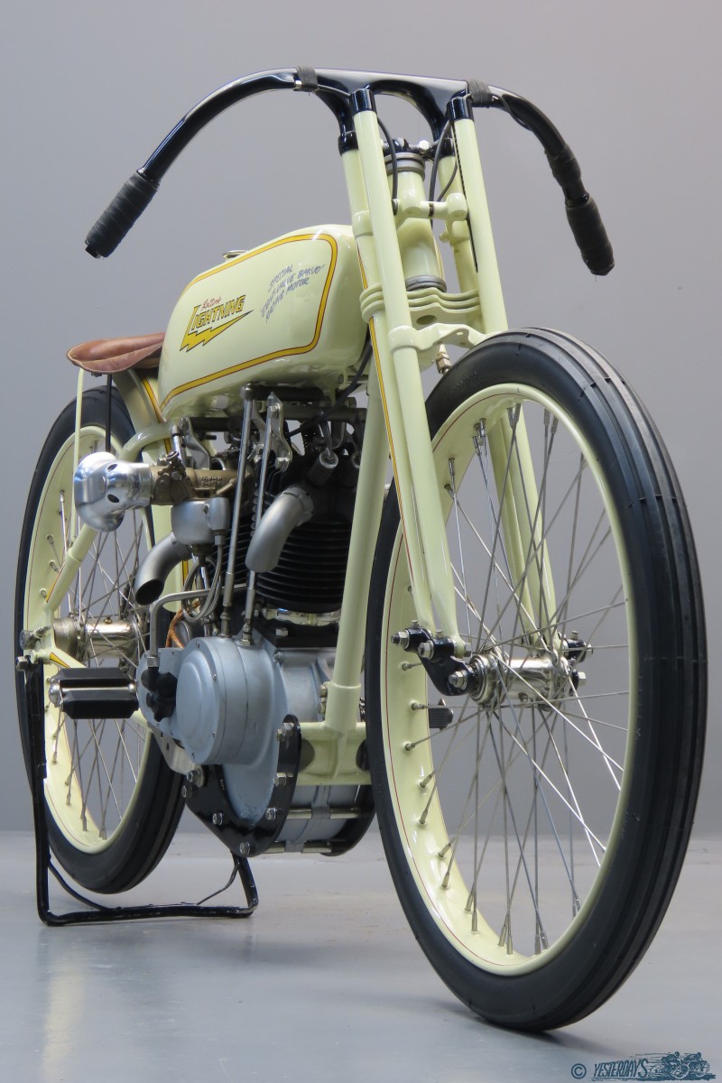 Harley-Davidson 1916 Racer replika 2302 (3)