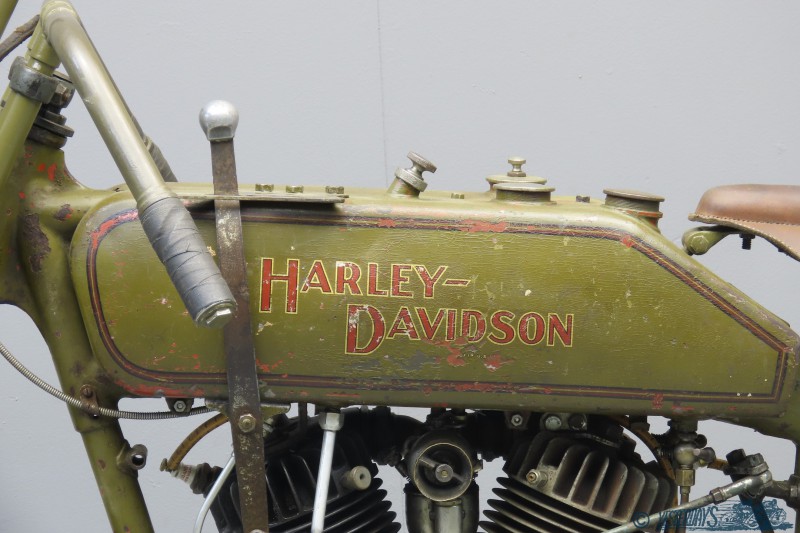 Harley-Davidson 1917 racer 2303 (1)