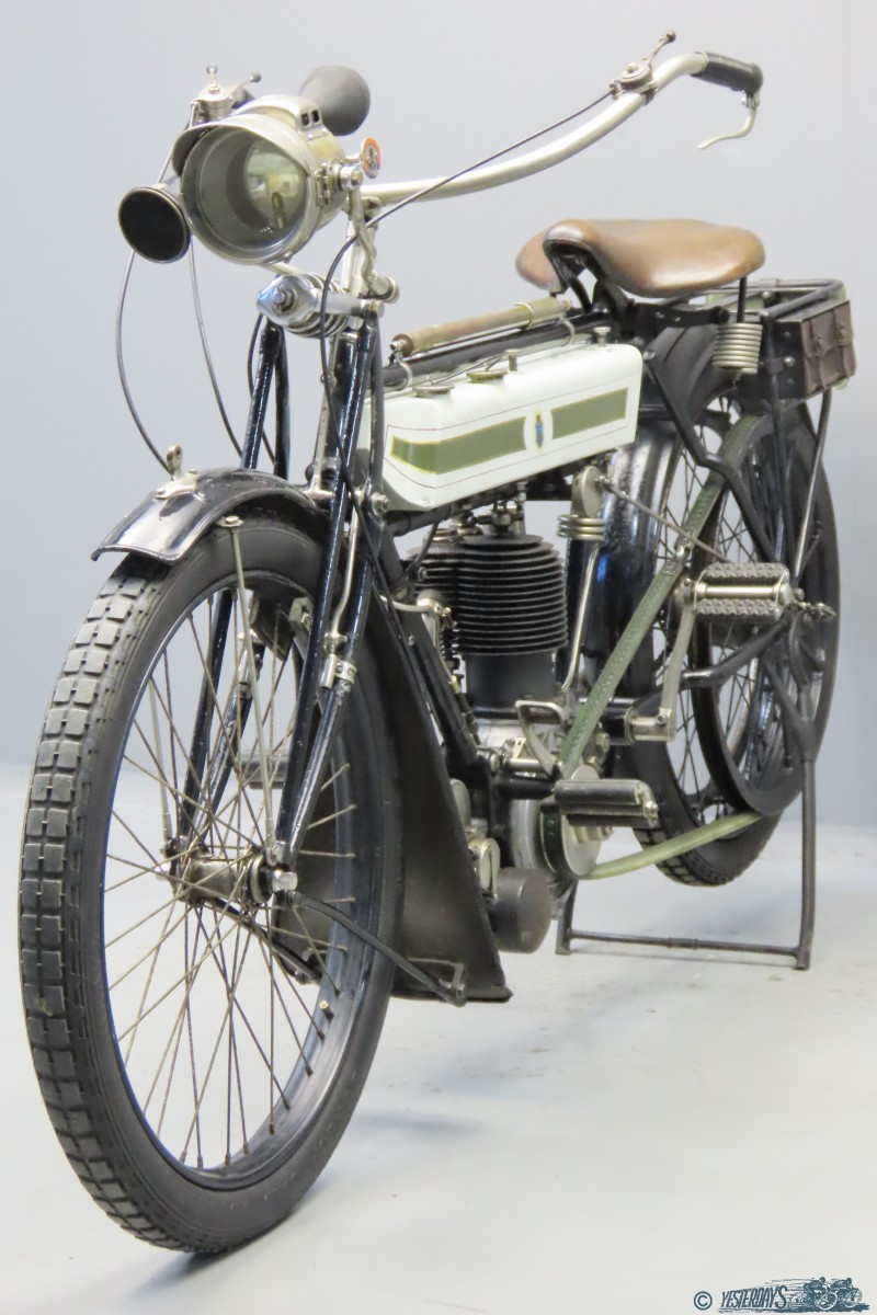 Triumph 1913 2303 (2)