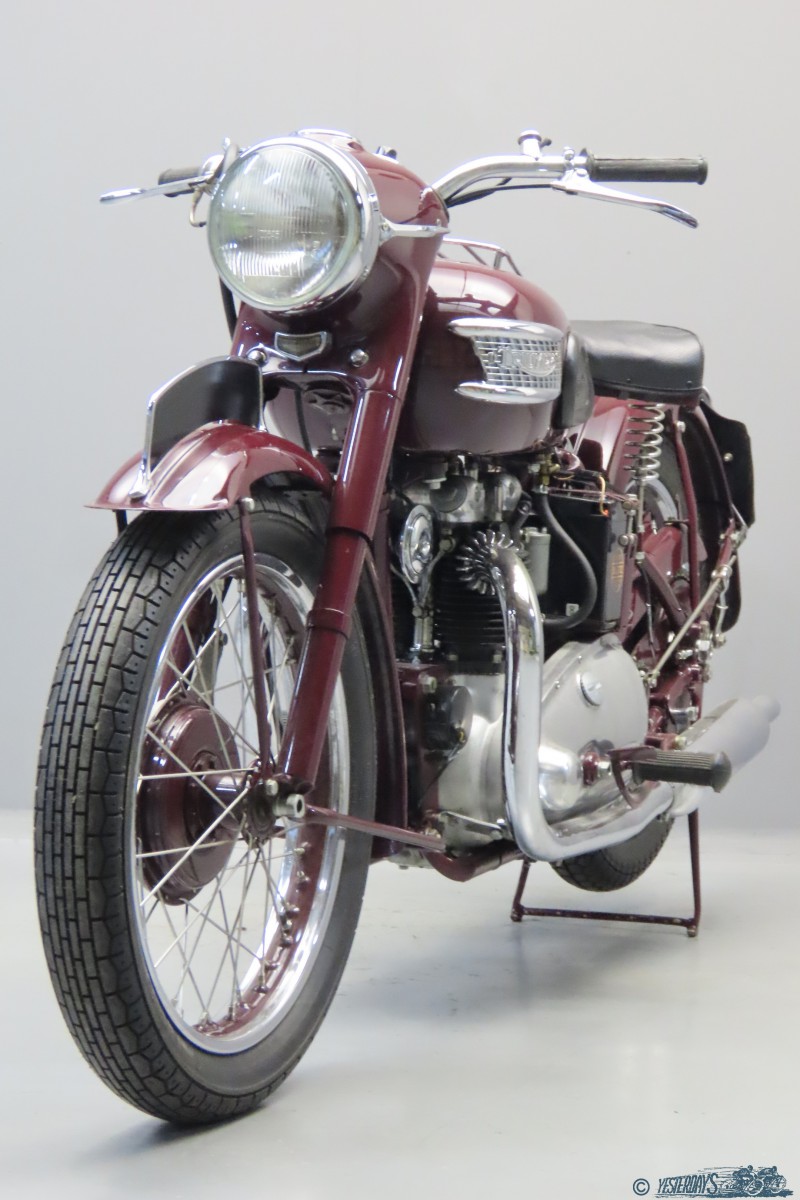 Triumph 1951 5T 2302 (4)