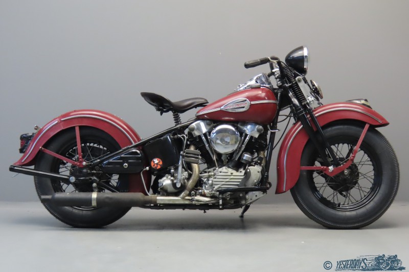 Harley Davidson 1947 FL 2304 (4)