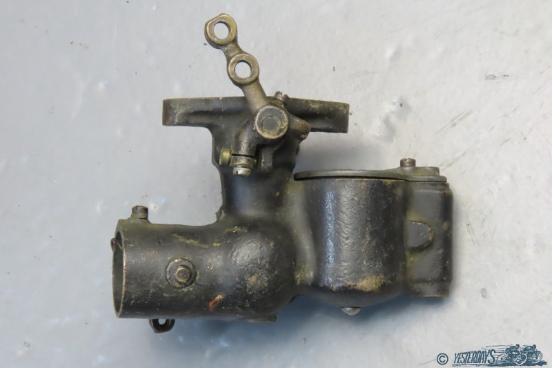 Tillotson brass carburettor Type MV 1B (3)