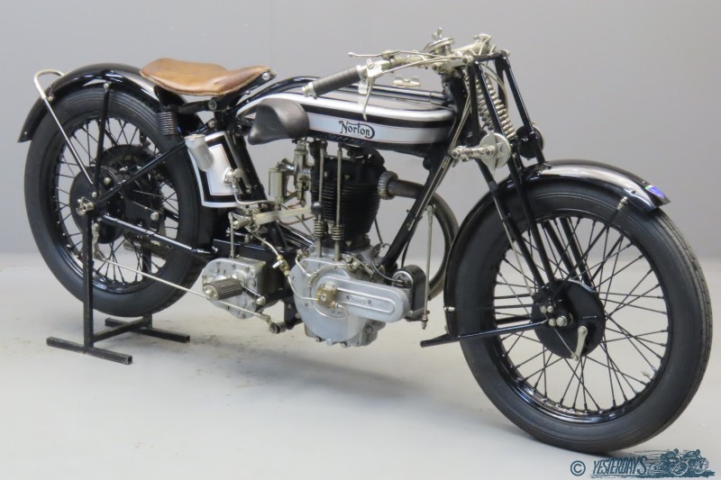 Norton 1928 M18 2307 (5)