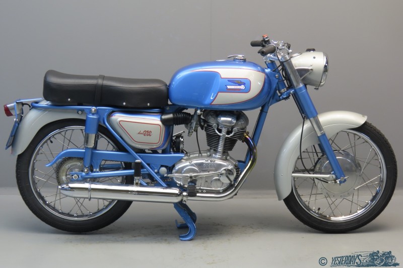 Ducati 1963 Motottrans 2308 (7)