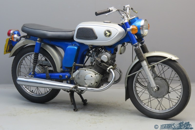Honda 1969 SS125 2311 (5)