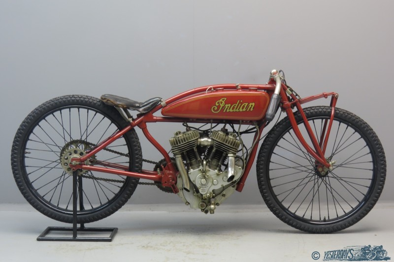 Indian 1919 Daytona 2312 (11)