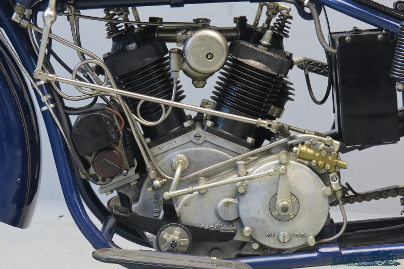 3603 Engine Excelsior 1929 Super X 738 cc 2 cyl IOE 3603 - Yesterdays
